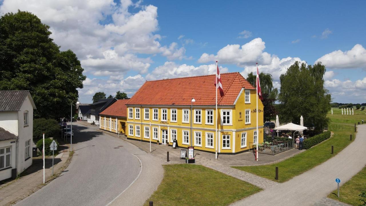 Jelling Kro Bagian luar foto